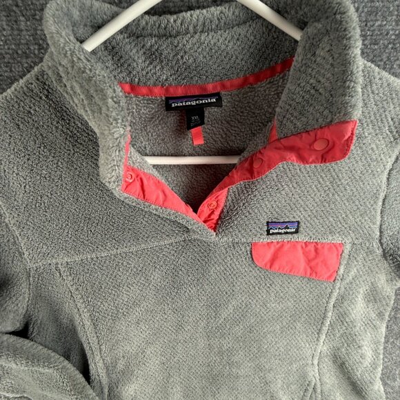 Patagonia Fleece Jacket Girls Youth Size 2XL 16-18 Gray Pink Fuzzy Soft Snap - Picture 2 of 16
